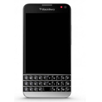 /data/material/news/674/blackberry-windermere-va-fi-lansat-in-septembrie-si-se-va-numi-de-fapt-blackberry-passport.jpg